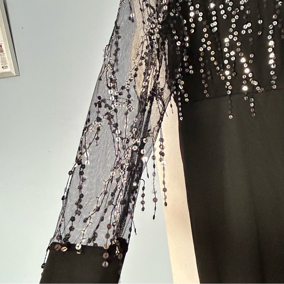 Women’s black jumpsuit with sequence zippered back new no tags - Picture 2 of 6